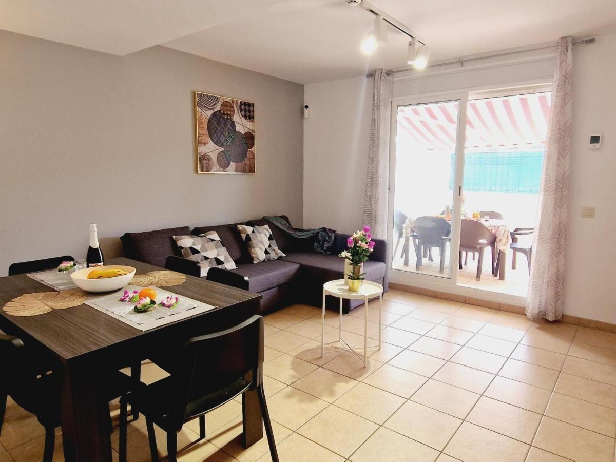 Precious 3 Bedroom, Oasis De Fanabe Wifi Free アデヘ エクステリア 写真