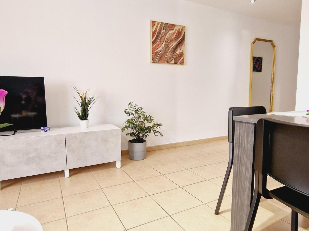 Precious 3 Bedroom, Oasis De Fanabe Wifi Free アデヘ エクステリア 写真
