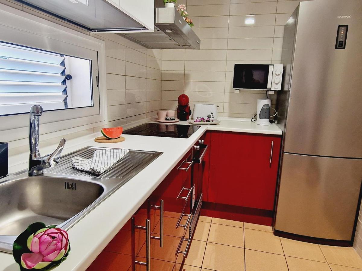 Precious 3 Bedroom, Oasis De Fanabe Wifi Free アデヘ エクステリア 写真